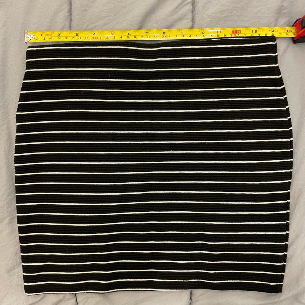 Striped mini skirt